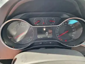 Opel Crossland X- Turbo Innovation, Bj. 2019 Bild 6