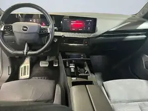 Opel Astra Bild 8