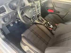 VW Golf Bild 10