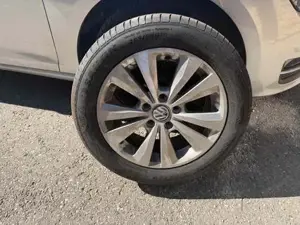 VW Golf Bild 2