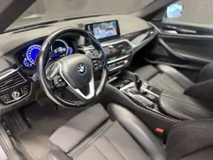 BMW 520 Bild 8