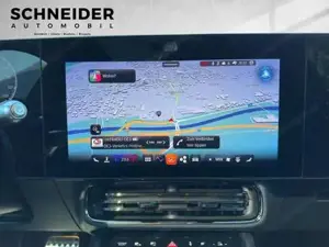 Mercedes-Benz CLA 350 4MATIC mit EQ Technologie SpurW KAM Night Bild 10