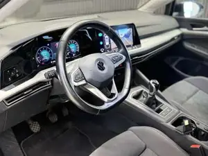 Volkswagen Golf Bild 9