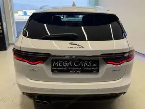 Jaguar XF Bild 7
