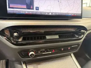 BMW 320 Bild 19