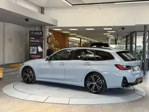 BMW 320 Bild 3