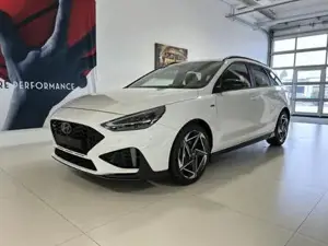 Hyundai i30 N Line 1.5 T-GDI 48V 7DCT 103kW / 140PS Adapt...