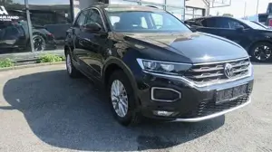 Volkswagen T-Roc Bild 3