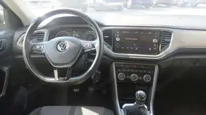 Volkswagen T-Roc Bild 12