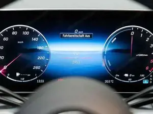 Mercedes-Benz GLC 300 de 4MATIC ACC SpurW W-Paket Navi Sport Bild 4