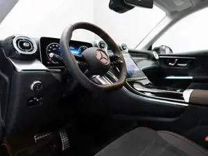 Mercedes-Benz GLC 300 de 4MATIC ACC SpurW W-Paket Navi Sport Bild 5