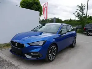 Seat Leon Sportstourer FR 1.5 eTSI Kombi DSG*KAMERA*NAVI*TEMPOMAT*3-ZO...