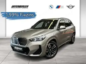 BMW iX1 eDrive20 1,99% Fixzinsaktion M Sportpaket Head-Up DAB