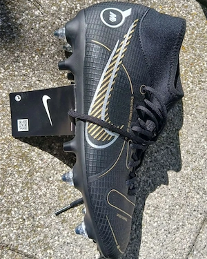 Fußballschuhe: Nike Mercurial Superfly Gr. 42 (neu) Bild 2