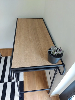 Schreibtisch Bild 2