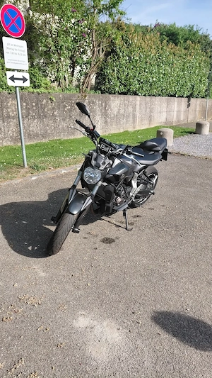 Yamaha MT-07, 2014, NUR 10.700 km, TOP ZUSTAND Bild 2