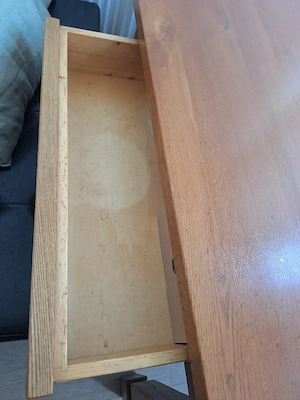 Schöner alter Esstisch - Massivholz, mit Schublade Bild 4