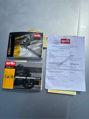 Aprillia sr50 motard Bild 7