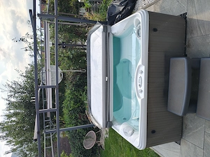 Whirlpool Hot Spring  Bild 2