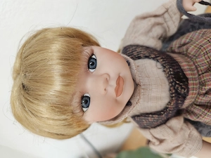 Porzellan Puppe Bild 2