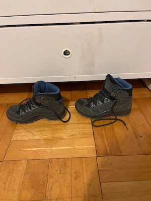Lower Bergschuhe (Wanderschuhe)  Bild 2