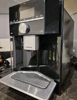 Siemens-Kaffeevollautomat EQ 9 S 300 Bild 4