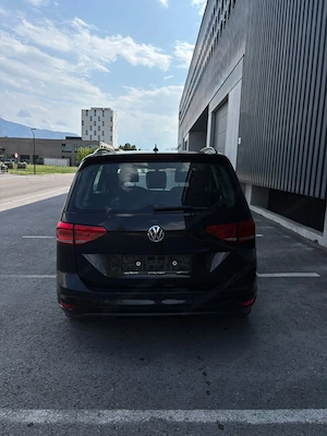 VW Touran Comfortline 1.6 TDI   7-Sitzer, NAVI, LED, Standheizung, AHK Bild 7