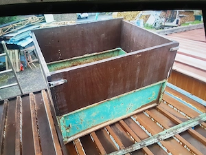 Mechanische Kippmulde Bild 2