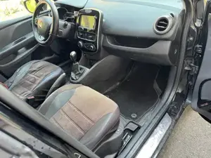 Renault Clio Bild 8