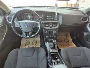 Volvo V40 Bild 14