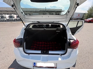 Dacia Sandero weiß, BJ 21, nur 35.000km Bild 3