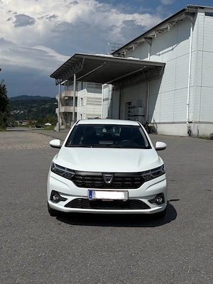 Dacia Sandero weiß, BJ 21, nur 35.000km Bild 5