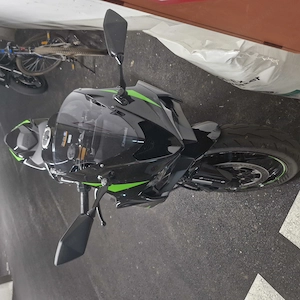 Kawasaki Zx6r