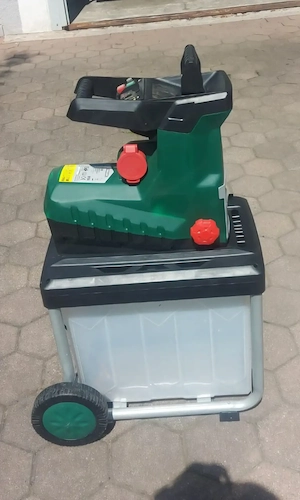 Verkaufe Motorsäge Husqvarna 235 und E-Gartenhäcksler von Parkside Bild 2
