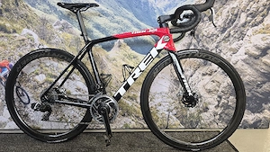 Trek Emonda SLR 9 e-Tape AXS Bild 1