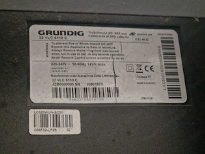 Grundig TV 32 Zoll Bild 3