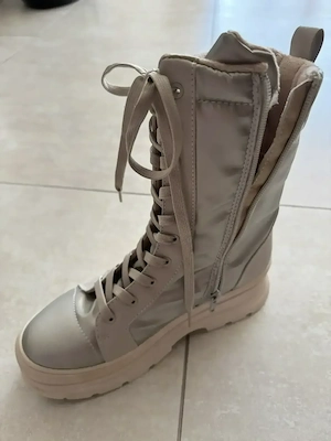 Winterstiefel BUGATT   Gr. 39   silber   NEU nie getragen Bild 4