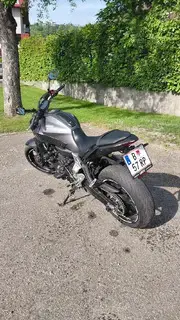 Yamaha MT-07, 2014, NUR 10.700 km, TOP ZUSTAND Bild 3