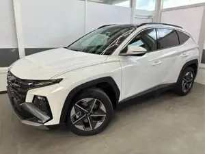 Hyundai TUCSON Premium PHEV PANO SHZ v+h 18 ALU 1.6 T-GDi PHEV...