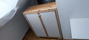Komode bzw kleiner Schrank