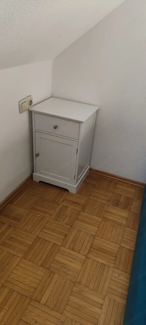 Nachtkästchen