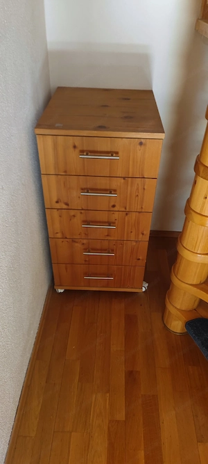 Komode Schrank Bild 2