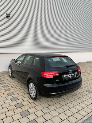 Audi A3 1.9 TDI Attraction Bild 4