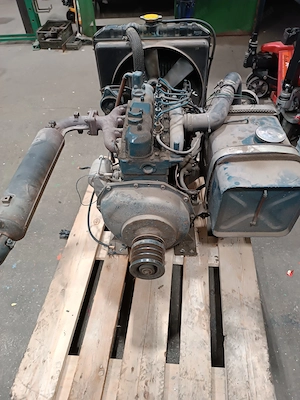 Kubota Motor V1405 4 Zylinder  Bild 2