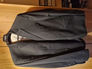 Herrenanzüge Größe 58 zu verschenken Bild 2