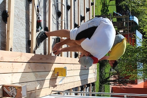 Achtung Terrassenbauer - Material für Befestigung Holzdielen Bild 3