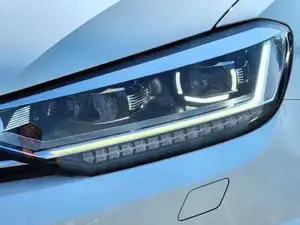 VW Touran Bild 8