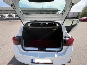 Dacia Sandero weiß, BJ 21, nur 35.000km Bild 3