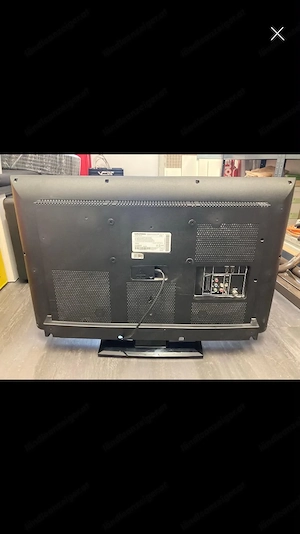 Grundig LCD TV 32 VLE 4301 BA Bild 2