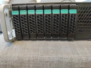 Intel Server - 280GB RAM, 24 Cores, 2.2TB SAS HDD Bild 2